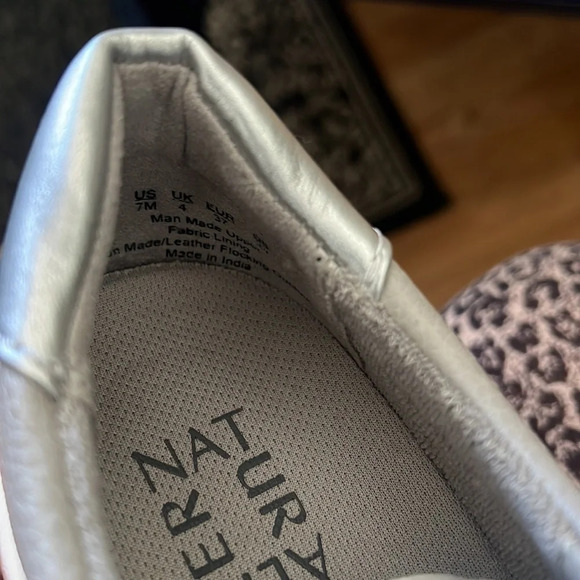 NATURALIZER Karine Oxfords. Size 7. NWOB - Picture 7 of 7